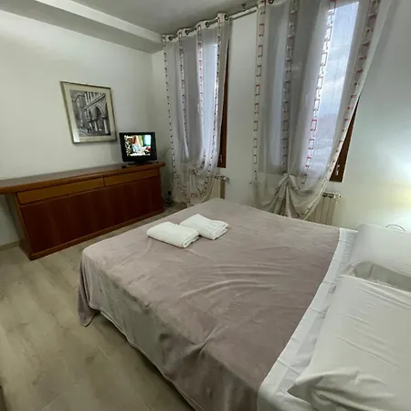 Harry's Canal View Daire *