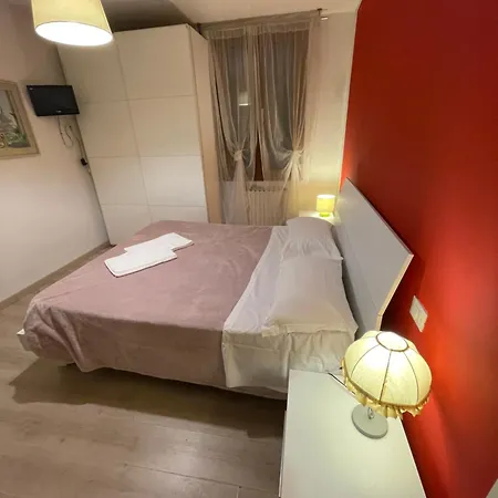 Daire Harry's Canal View