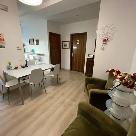 Harry's Canal View * Venedik